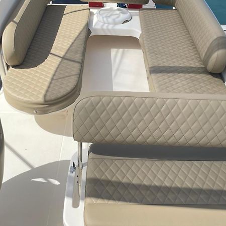 فندق Payva & Branco Boats Iate Privado Em كاسكايس المظهر الخارجي الصورة